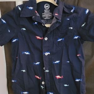 Boys shark print button down size xs